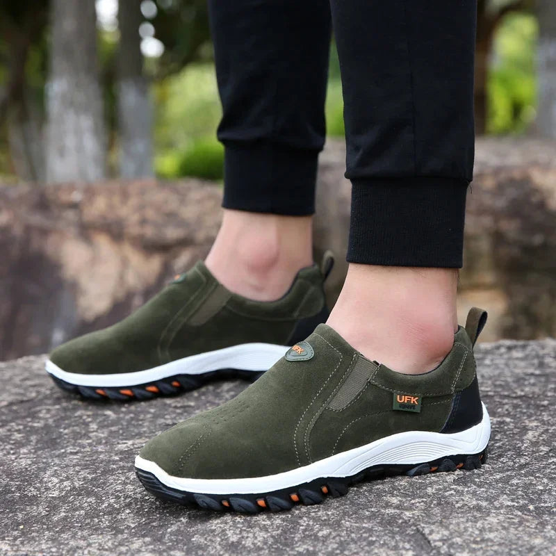 Herren Outdoor-Sportschuhe Große Größen – Wasserdicht, Gr. 38–50