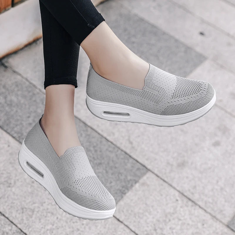 Damen Walkingschuhe mit Air-Cushion – Dick & Bequem